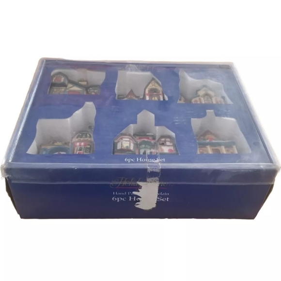 Vintage Holiday Time 6 Piece Village Collectibles House Set - Picture 3 of 10